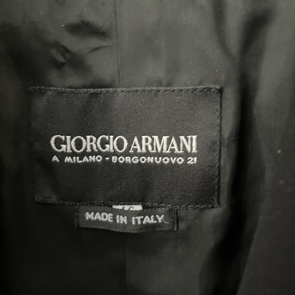 Gorgeous vintage Giorgio Armani black wool blazer, like new, Italian size 46 - Picture 10 of 11